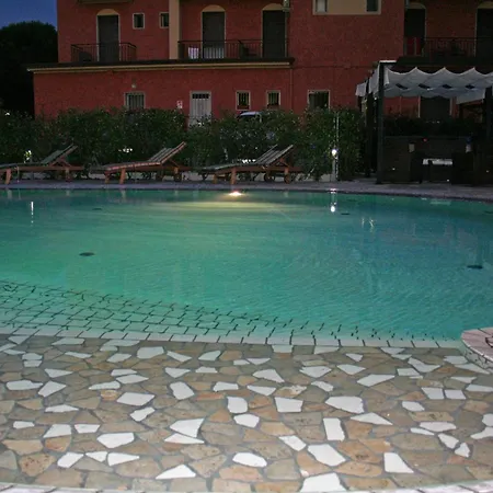 Corallo Hotel 3*