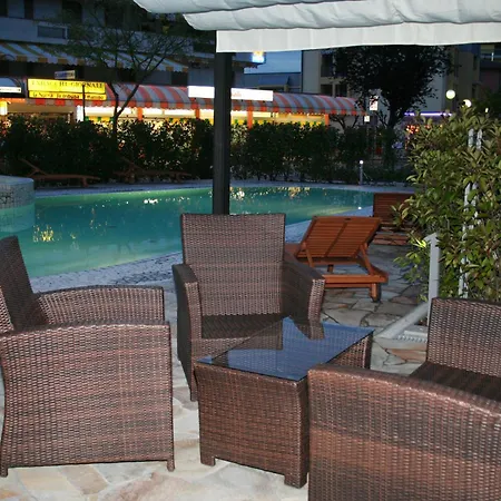 Hotel Corallo 3*